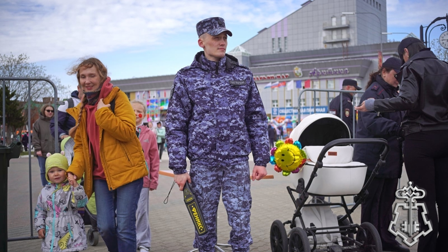 В Ненецком автономном округе Росгвардия и полиция обеспечили безопасность более 2600 участников детских праздников