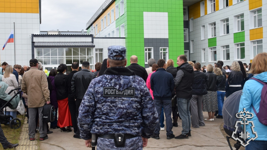 Росгвардия и полиция обеспечили безопасность более 6000 участников Дня знаний в Ненецком автономном округе