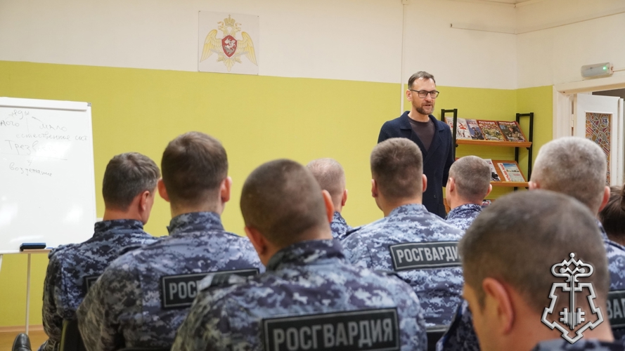 В Нарьян-Маре вневедомственная охрана Росгвардии поддержала Всероссийский проект «Заполярье без вредных привычек»