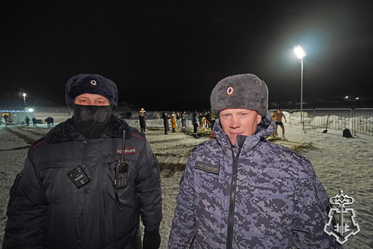 В НАО вневедомственная охрана Росгвардии помогла обеспечить безопасность почти 500 участников Крещения Господня