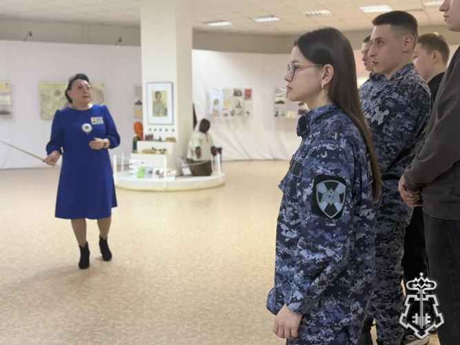 Ко Дню коренных малочисленных народов России росгвардейцы Нарьян-Мара познакомились с культурой и бытом ненцев 