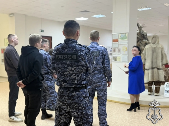 Ко Дню коренных малочисленных народов России росгвардейцы Нарьян-Мара познакомились с культурой и бытом ненцев 