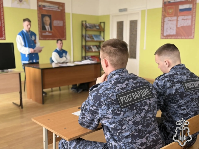 Сотрудники вневедомственной охраны Нарьян-Мара написали «Диктант Победы» 