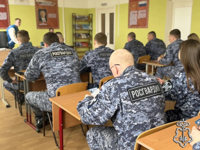 Сотрудники вневедомственной охраны Нарьян-Мара написали «Диктант Победы» 