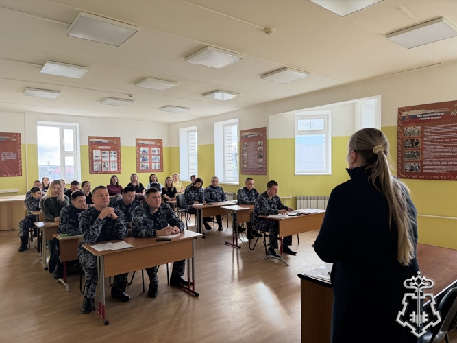 В Нарьян-маре росгвардейцам рассказали об угрозах терроризма и экстремизма
